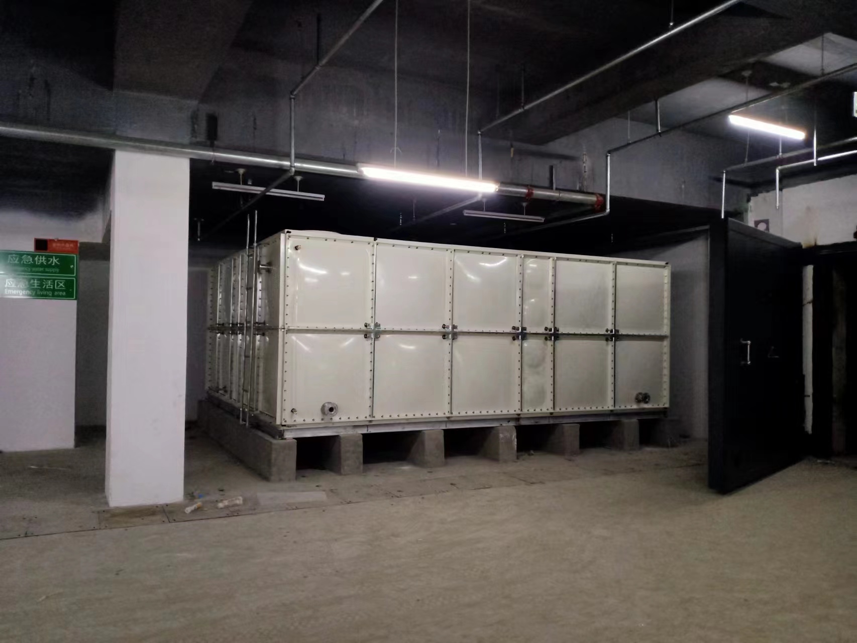 SMC玻璃鋼水箱結構的材料性能？